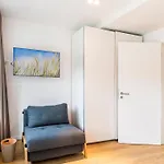 Prora - Exklusive Maisonette Ferienwohnung mit Sauna und Meerblick - Baltic Beach Home *